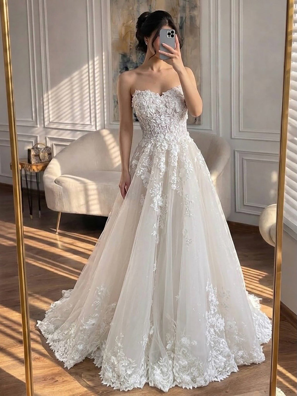 Luxury White Lace Strapless 3D Floral Pearl A-Line Wedding Dress HA2542