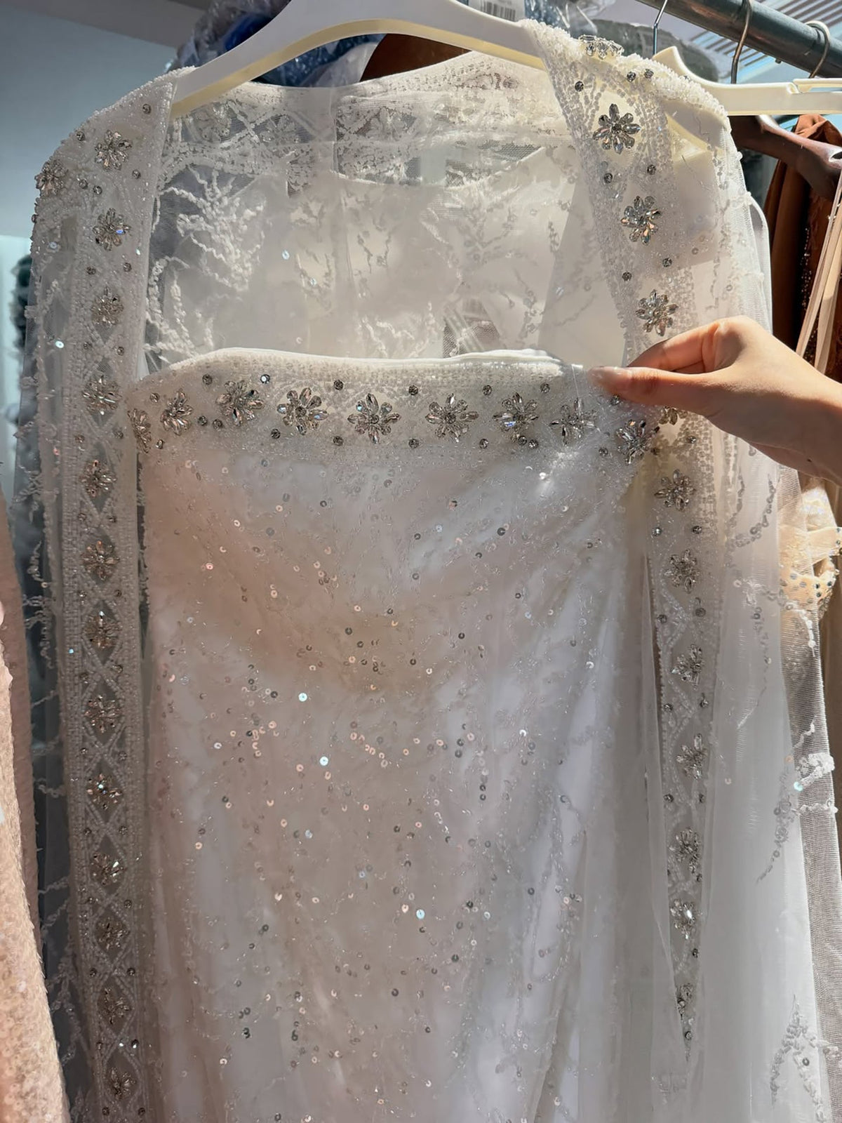 Luxury White Dubai Arabia Beaded Evening Dress With Cape CLA72870