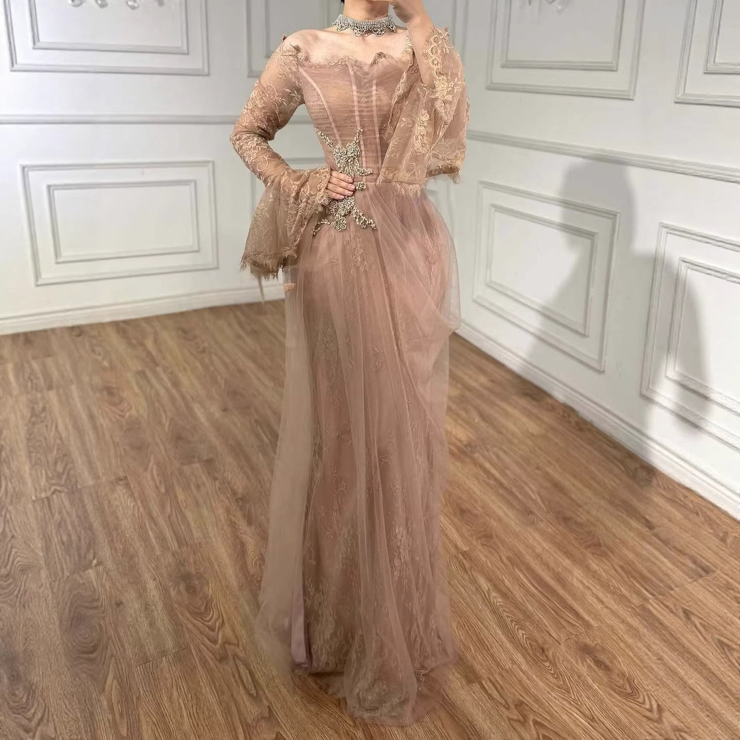 Luxury Light Pink Mermaid Lace Beaded Evening Dress CLA72910