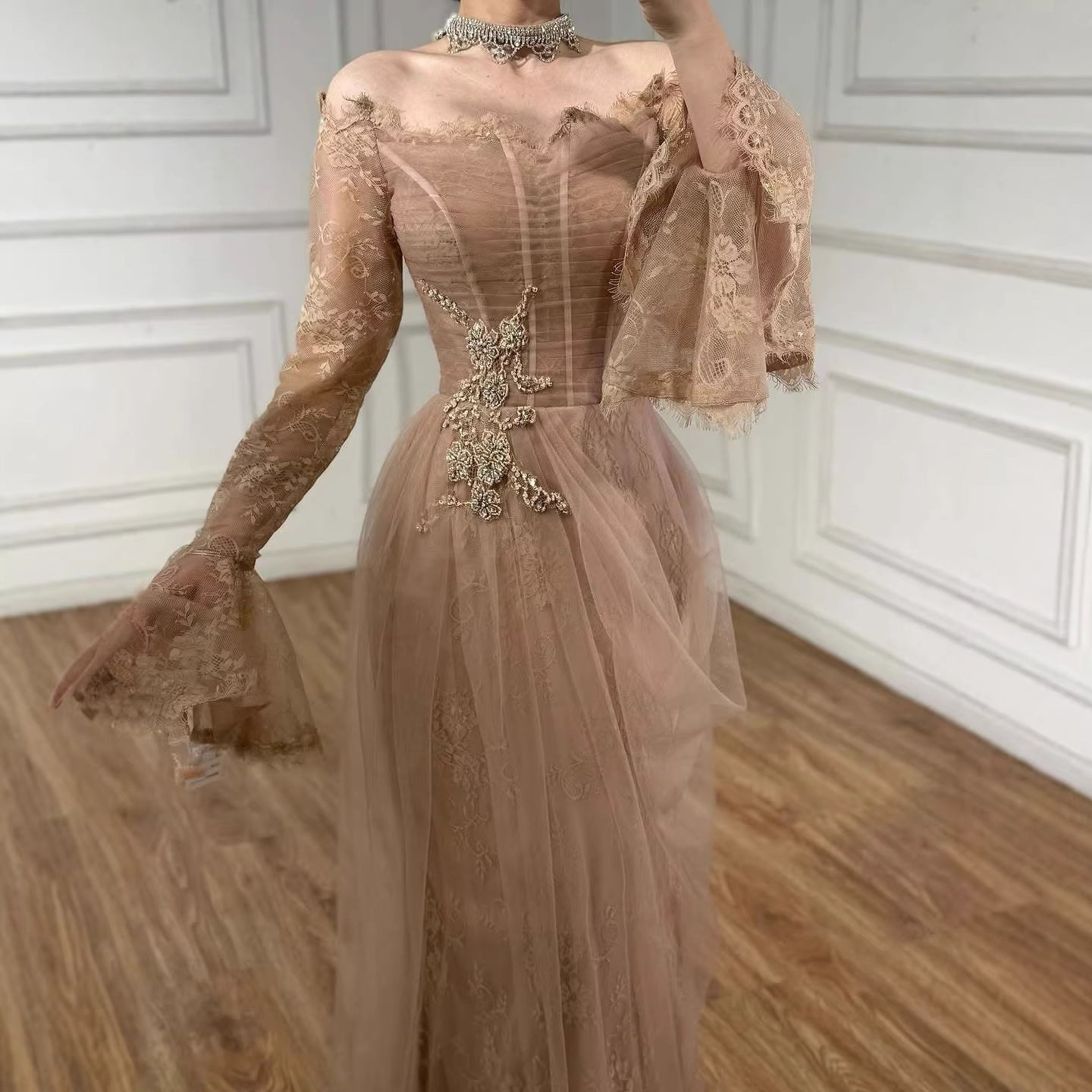 Luxury Light Pink Mermaid Lace Beaded Evening Dress CLA72910