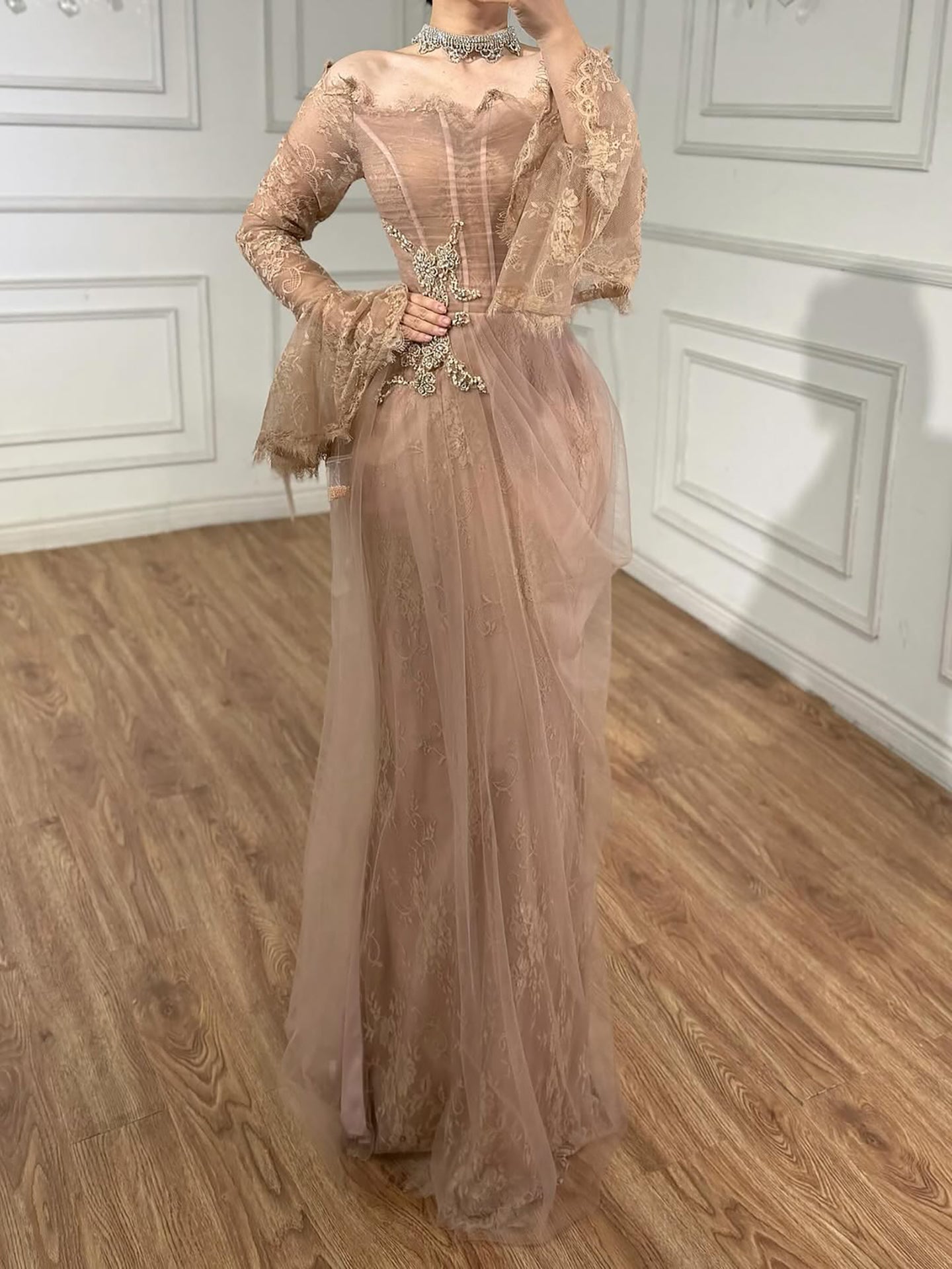 Luxury Light Pink Mermaid Lace Beaded Evening Dress CLA72910