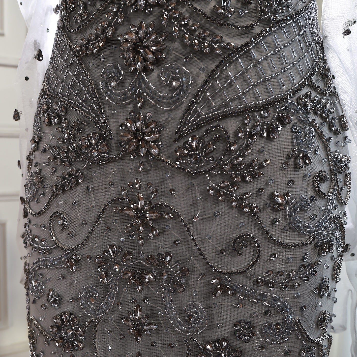 Kosovo Luxury Beaded Evening Dress With Gloves CLA72929