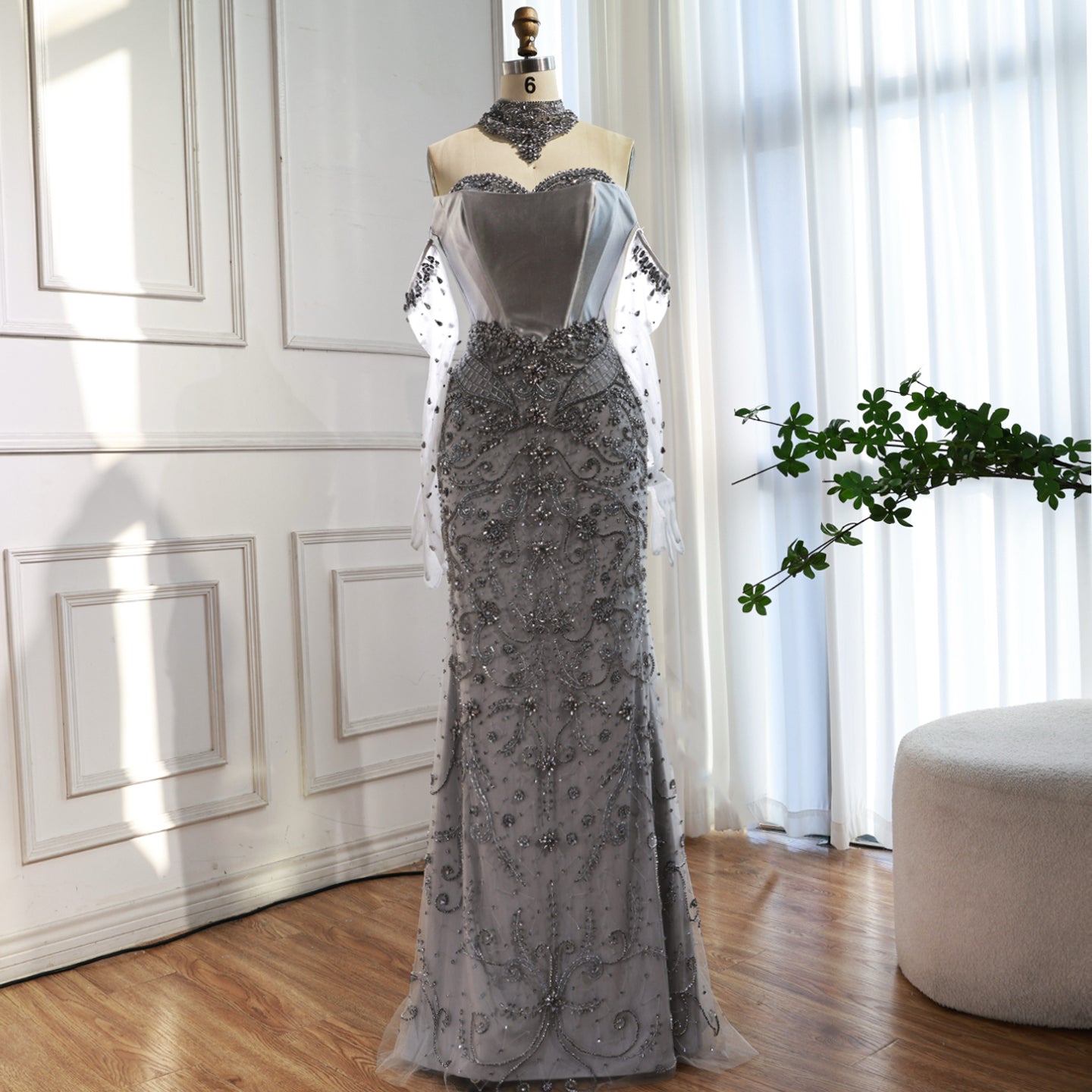 Kosovo Luxury Beaded Evening Dress With Gloves CLA72929