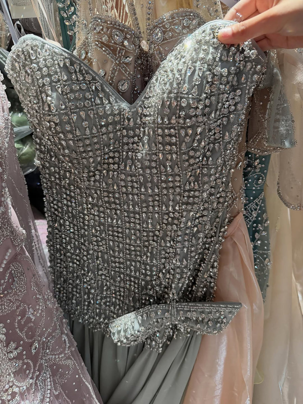 Kosovo Luxury Beaded Bow Decoration Nude A-Line With Choker Party Dress Strapless Women Evening Gown CLA73361