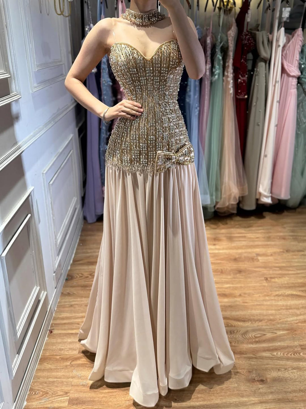 Kosovo Luxury Beaded Bow Decoration Nude A-Line With Choker Party Dress Strapless Women Evening Gown CLA73361