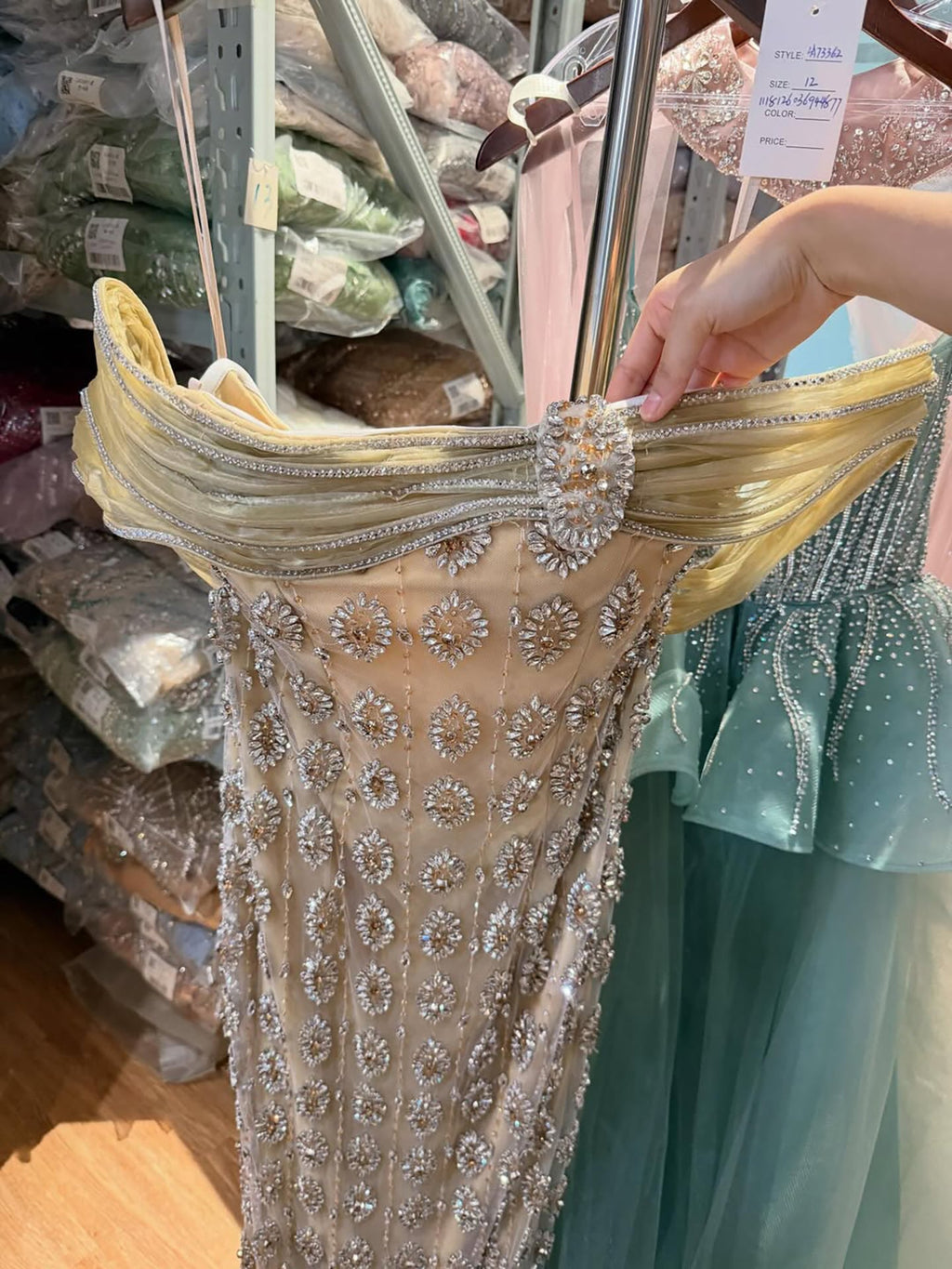 Arabic Luxury Gold Beaded Mermaid Evening Dress CLA73362