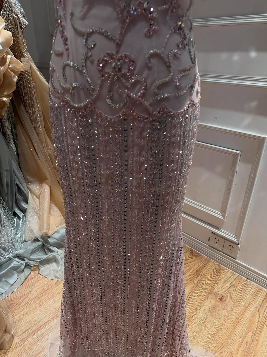 Luxury Pink Beaded Mermaid Evening Dress CLA73550