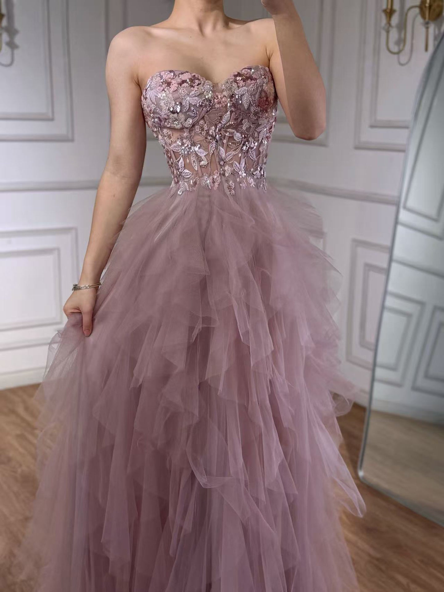 Luxury Pink Beaded Appliques A Line Prom Dress High Split CLA73559