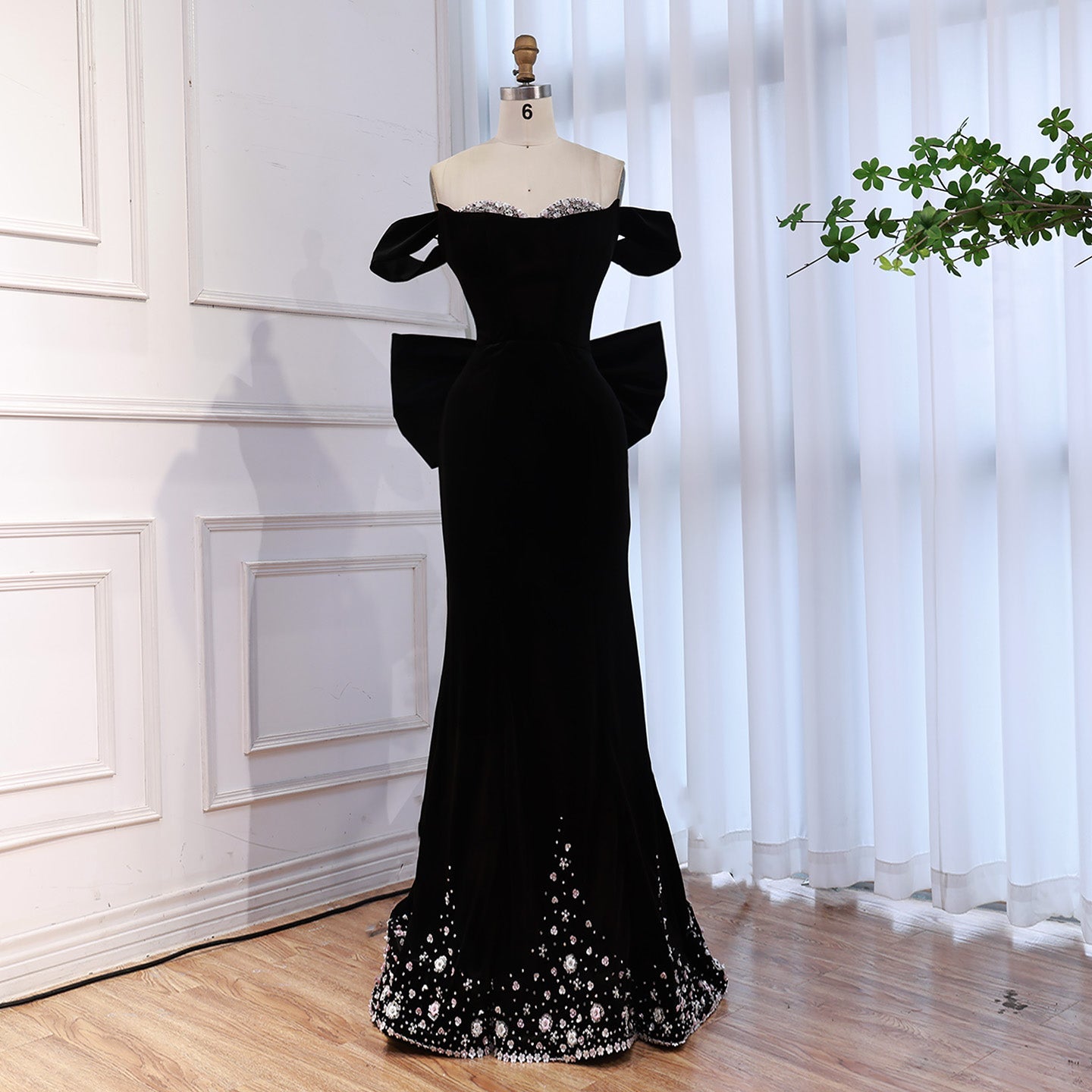 Luxury BCLAck Off Shoulder Mermaid Evening Dress with Bow CLA73581