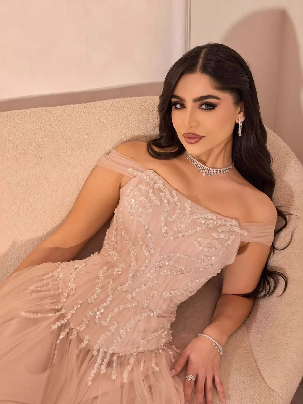 Luxury Pink Beaded A-Line Off-Shoulder Tulle Evening Dress LA73631