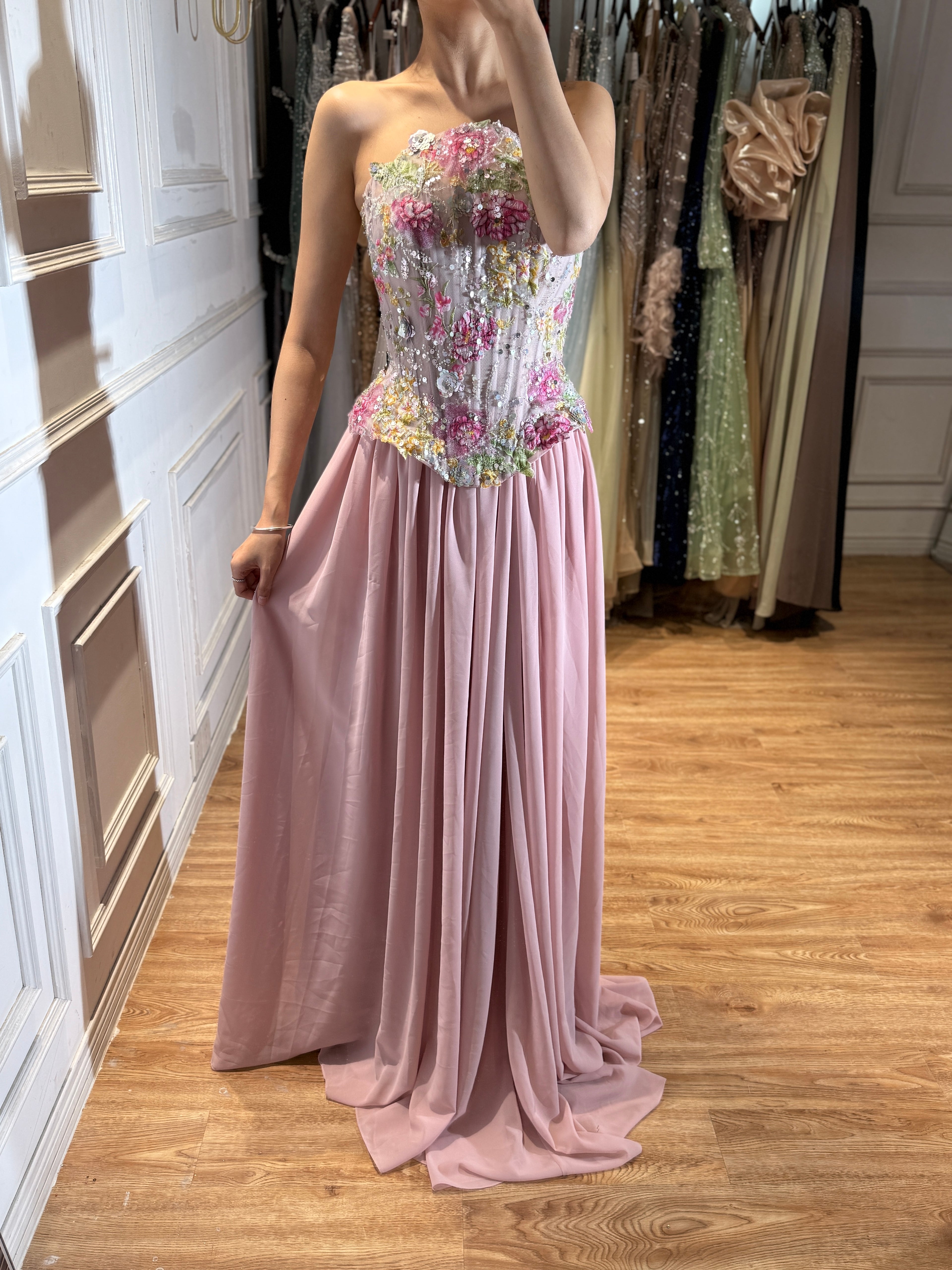 Luxury Dusty Pink 3D Floral Applique  Beaded Strapless Vintage Floral  Evening Dress CLA73642