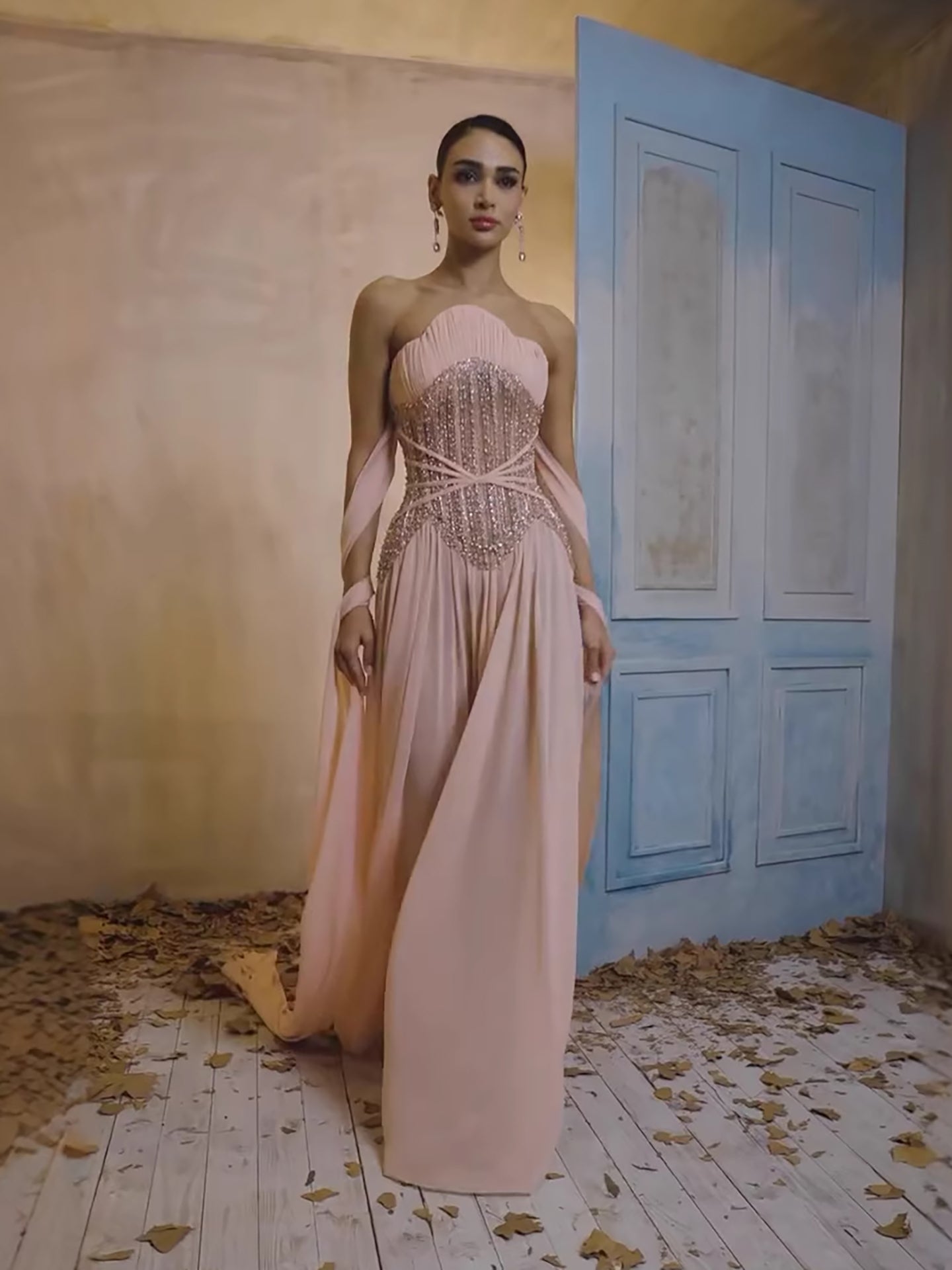 Luxury Pink Pearls Beaded Strapless A-Line Evening Dress CLA73685