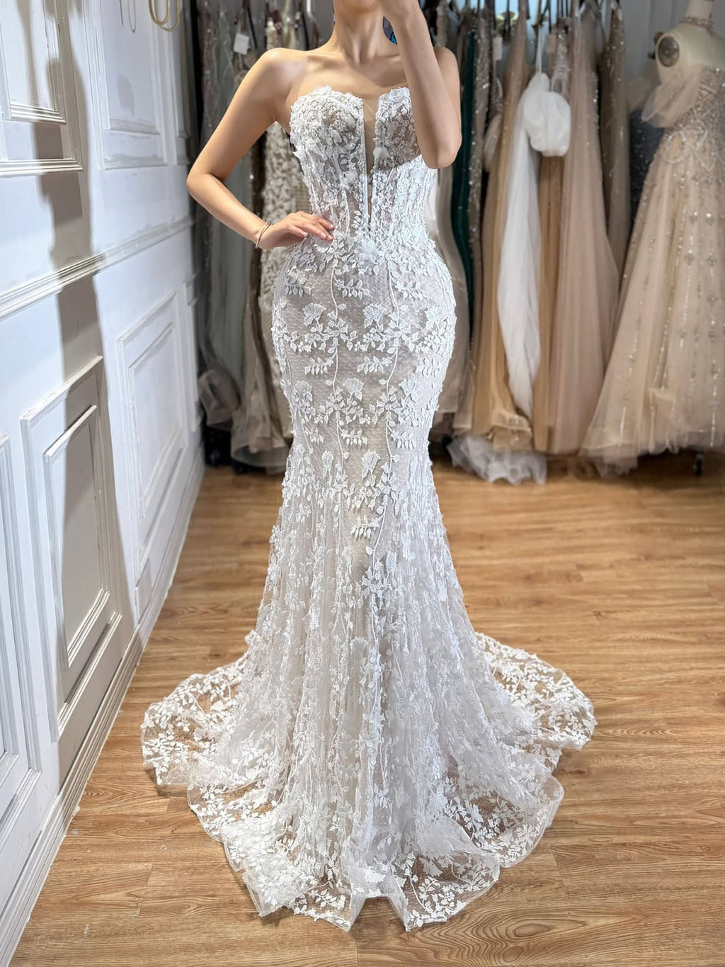 Luxury White Beaded Floral Lace Appliques Mermaid Wedding Dress LA73900