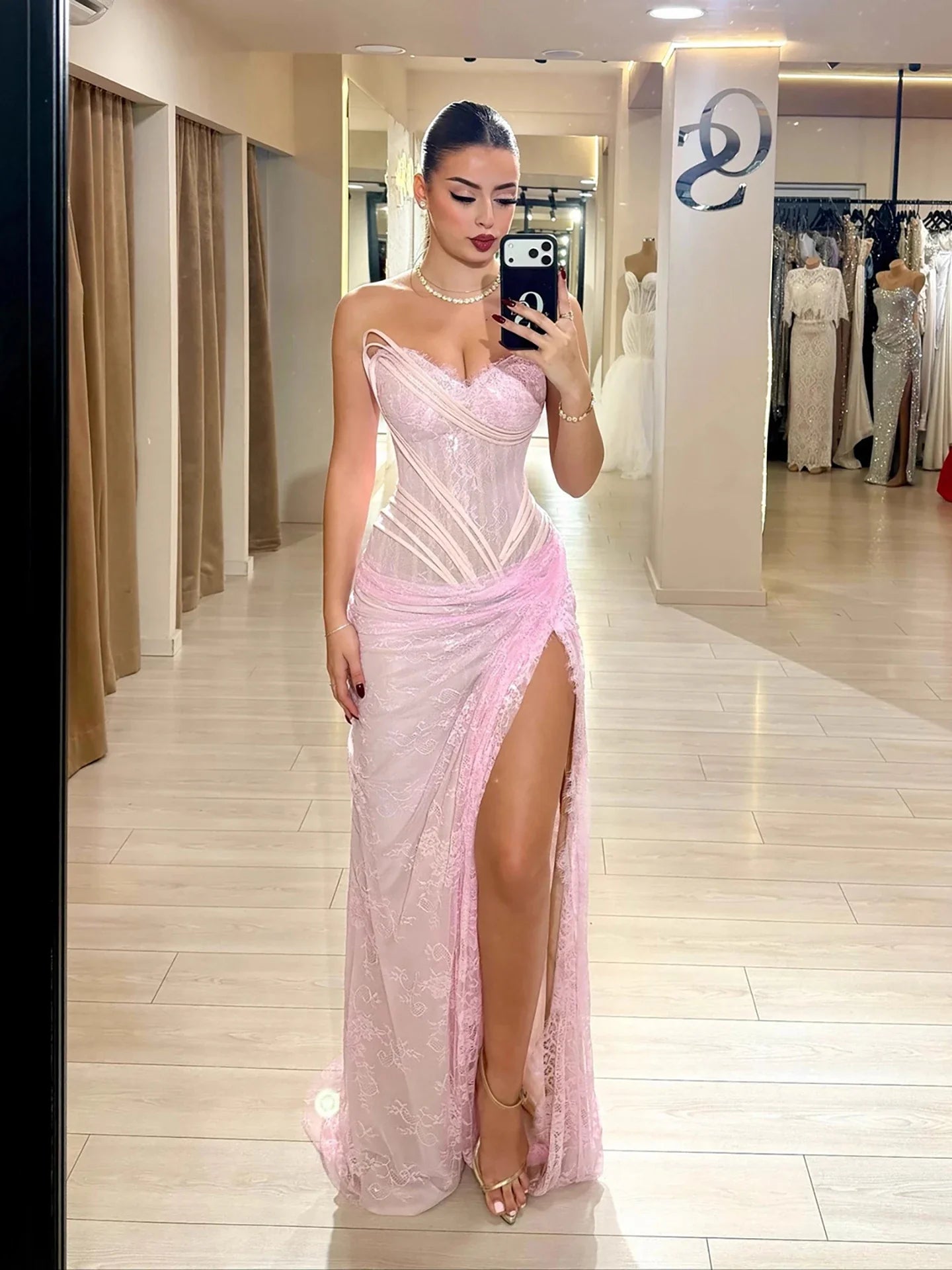 Luxury Pink Saudi Arabic Lace Embroidery Evening Dress CLA73373