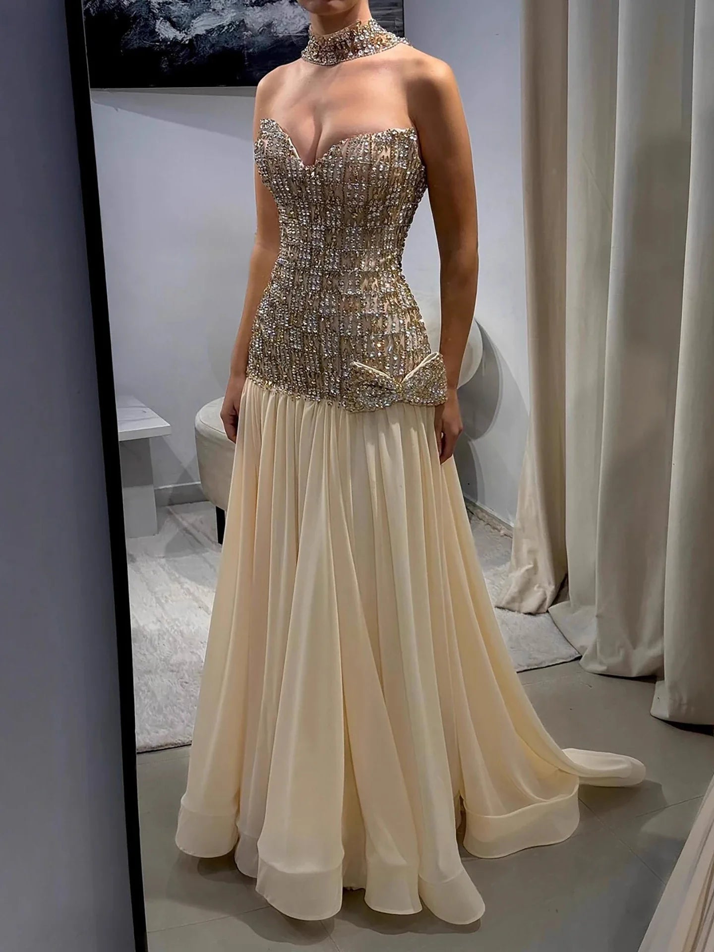 Kosovo Luxury Beaded Bow Decoration Nude A-Line With Choker Party Dress Strapless Women Evening Gown CLA73361