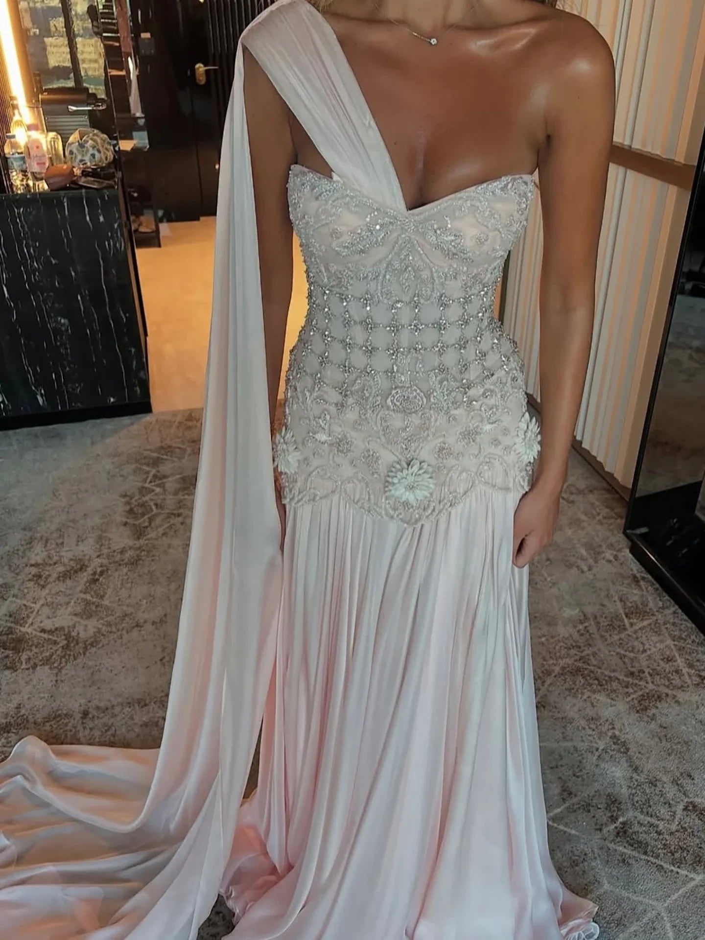 Arabic Pink Simple Style Chiffon Evening Dress CLA73451